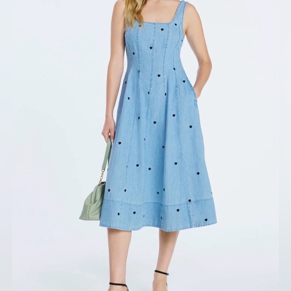 Cotton Denim Midi Dress Heart Embroidery
Cottagecore Cowgirl Free Assembly NWT S - Picture 3 of 5